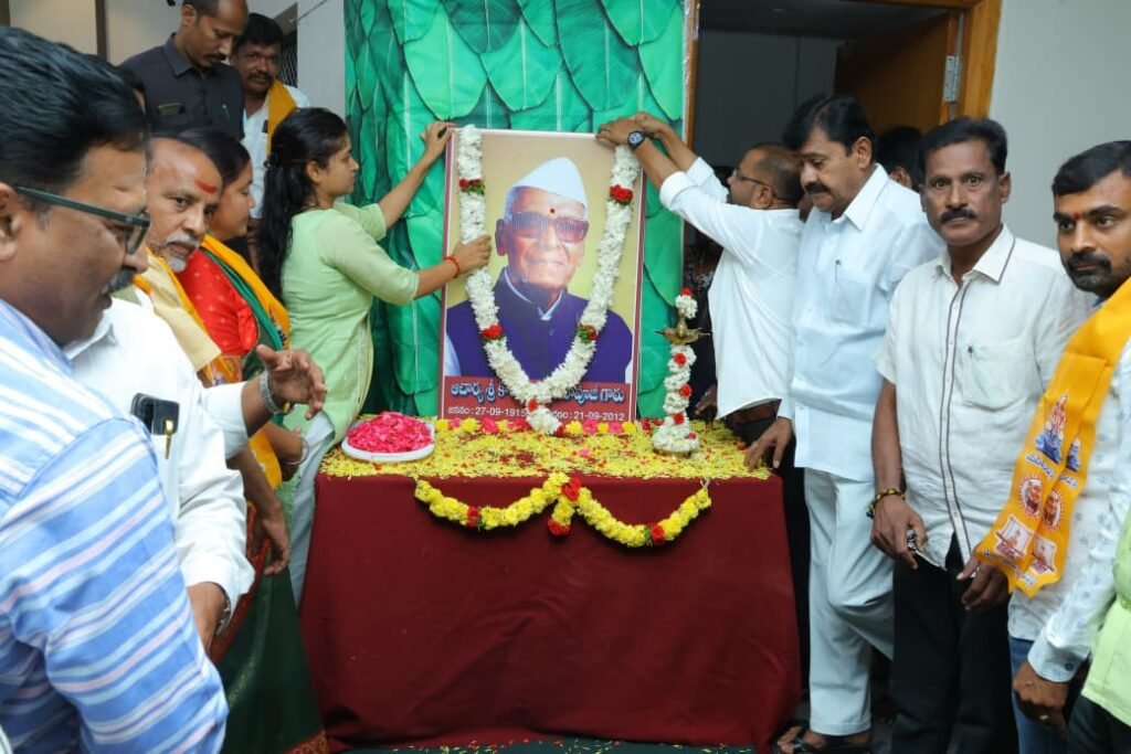 కొండా లక్ష్మణ్ బాపూజీ ఆశయాలను కొనసాగించాలి: ఎమ్మెల్యే నాయిని 