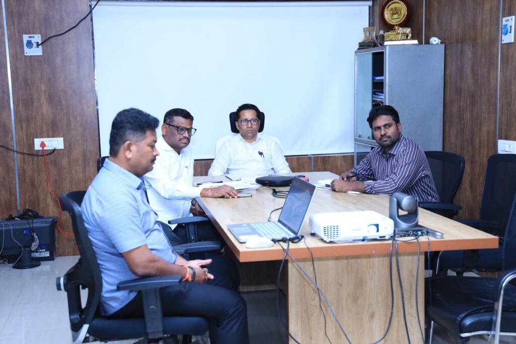 -స్వచ్ఛతలో నూతన ఆవిష్కరణలకు శ్రీకారం చుట్టిన కేంద్ర మంత్రి మనోహర్ లాల్ ఖట్టర్…. -50 ప్రగతి సిటీల్లో జీడబ్ల్యూఎంసీకి చోటు…. వీడియో కాన్ఫరెన్స్ లో కమిషనర్ వెంకన్న,CMHO డాక్టర్ రాజారెడ్డి, MHO డాక్టర్ రాజేష్