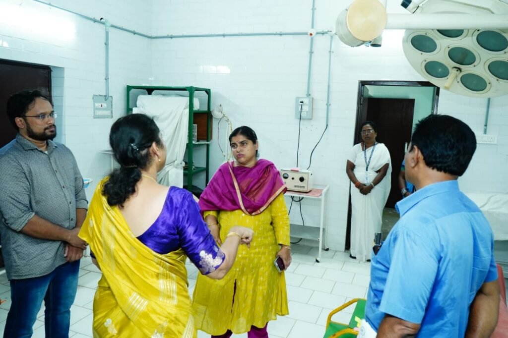 సూపర్ స్పెషాలిటీ ఆసుపత్రి పనులను పరిశీలించిన జిల్లా కలెక్టర్…