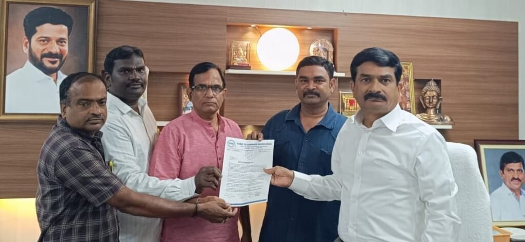 I&PR కమిషనర్‌ను కలిసిన కేబుల్ టీవీ ఛానల్స్ అసోసియేషన్