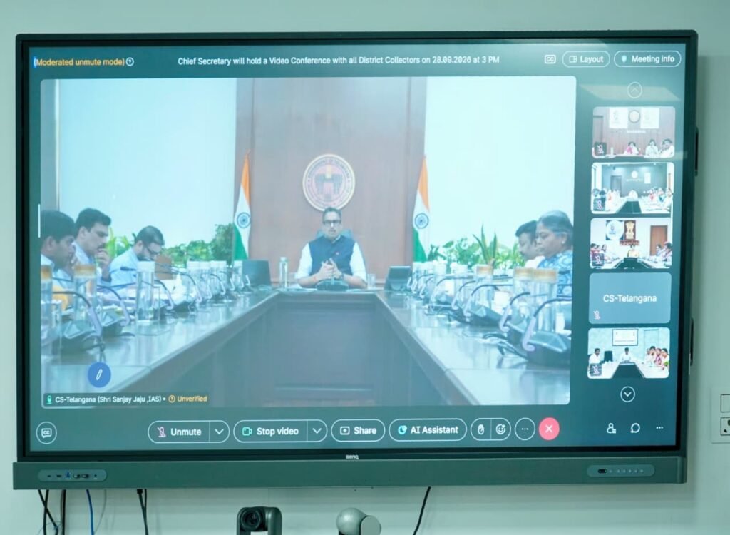 — రెసిడెన్షియల్ విద్యాసంస్థల్లో విద్యార్థుల భద్రతకు అత్యంత ప్రాధాన్యత ఇవ్వాలి : రాష్ట్ర ప్రధాన కార్యదర్శి సంజయ్ జాజు… -కలెక్టర్లు ఆకస్మిక తనిఖీలు నిర్వహించి క్షేత్రస్థాయి పరిస్థితులను పరిశీలించాలి… -రెసిడెన్షియల్ విద్యాసంస్థల నిర్వహణపై  వరంగల్ కలెక్టర్ డాక్టర్ సత్య శారద తో  వీడియో కాన్ఫరెన్స్ ద్వారా సమీక్షించిన రాష్ట్ర ప్రధాన కార్యదర్శి సంజయ్ జాజు…