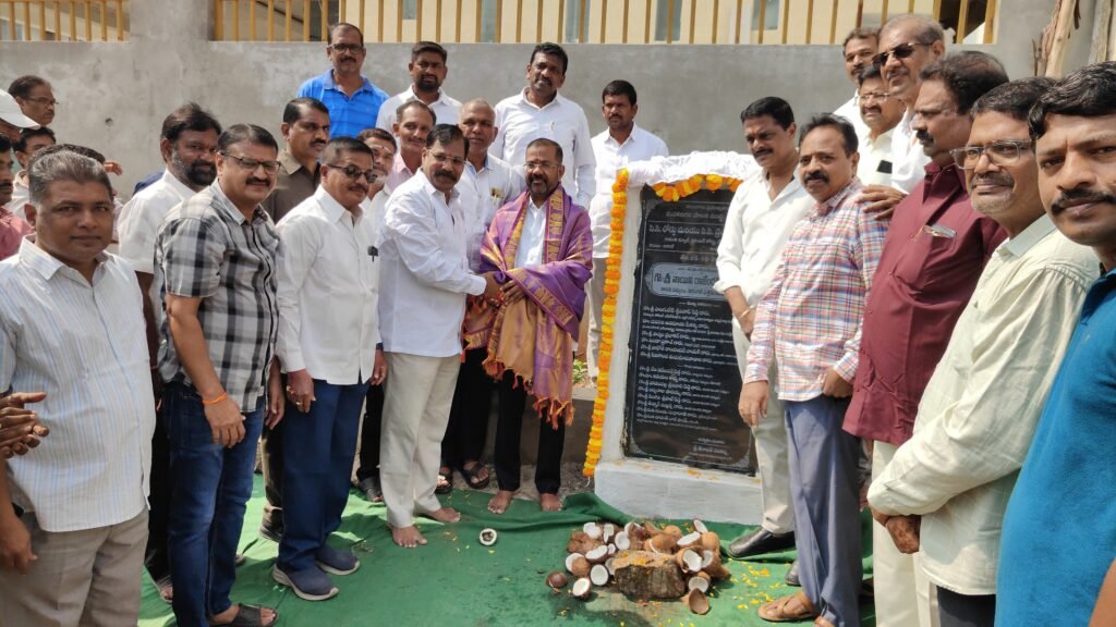 -ప్రజల అభ్యున్నతి, అభివృద్ధే ప్రజా ప్రభుత్వ ధ్యేయం: ఎమ్మెల్యే నాయిని… —31 వ డివిజన్ లో రూ.2.60 కోట్ల అభివృద్ధి పనులకు శంకుస్థాపన