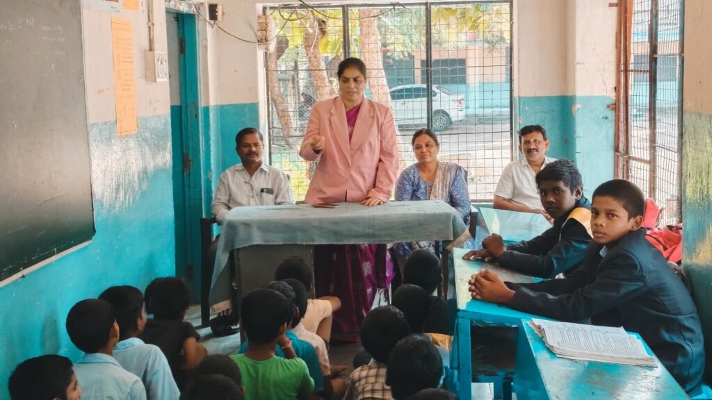 -తల్లిదండ్రులు పిల్లలకు సమయం కేటాయించాలి… -అనురాగ్ హెల్పింగ్ సొసైటీ చైర్మన్, కాకతీయ విశ్వ విద్యాలయం పాలక మండలి సభ్యులు డాక్టర్ అనితా రెడ్డి…. అనురాగ్ హెల్పింగ్ సొసైటీ చైర్మన్, కాకతీయ