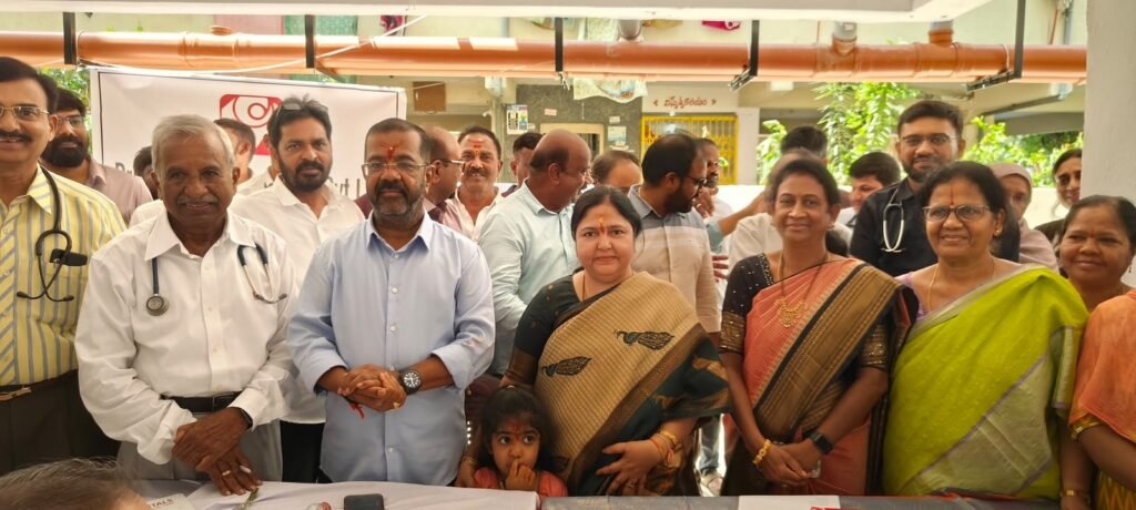 నవరాత్రి ఉత్సవాలను భక్తిశ్రద్ధలతో ఘనంగా నిర్వహించాలి: ఎమ్మెల్యే నాయిని..జ్యోతి ప్రజలన చేసి అధికారికంగా ఉత్సవాలను ప్రారంభించిన ఎమ్మెల్యే నాయిని దంపతులు..