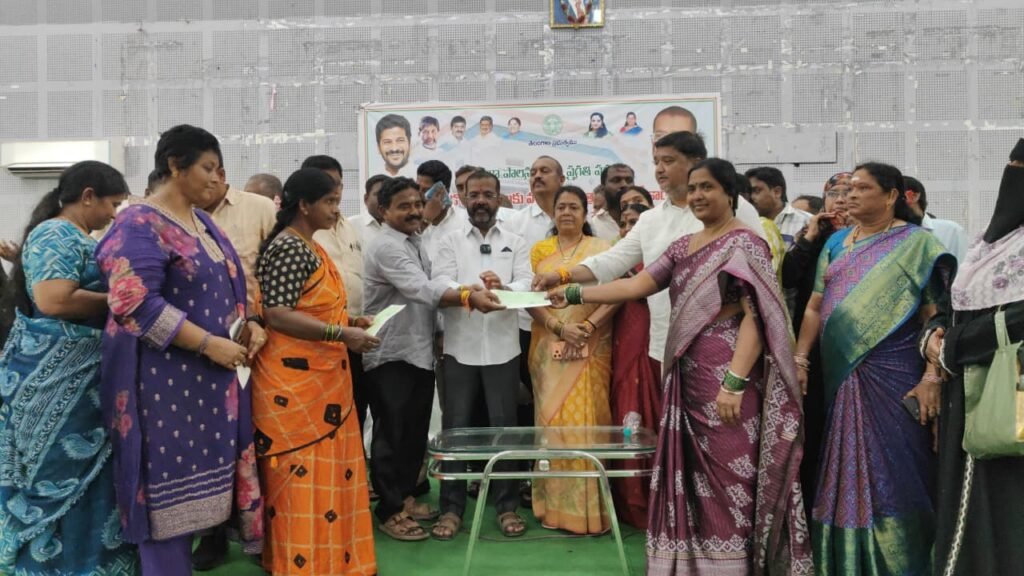 రాజకీయ స్వార్థం కోసం కాకుండా ప్రజలకు సేవ చేసే నాయకులకే పట్టం కట్టాలి: ఎమ్మెల్యే నాయిని రాజేందర్ రెడ్డి…