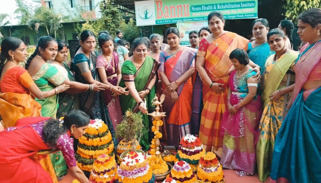 -బతుకమ్మ సంబరాలతో మానసిక దివ్యాంగుల ముఖాలలో ఆనందాల హరివిల్లు -డాక్టర్ అనితా రెడ్డి…