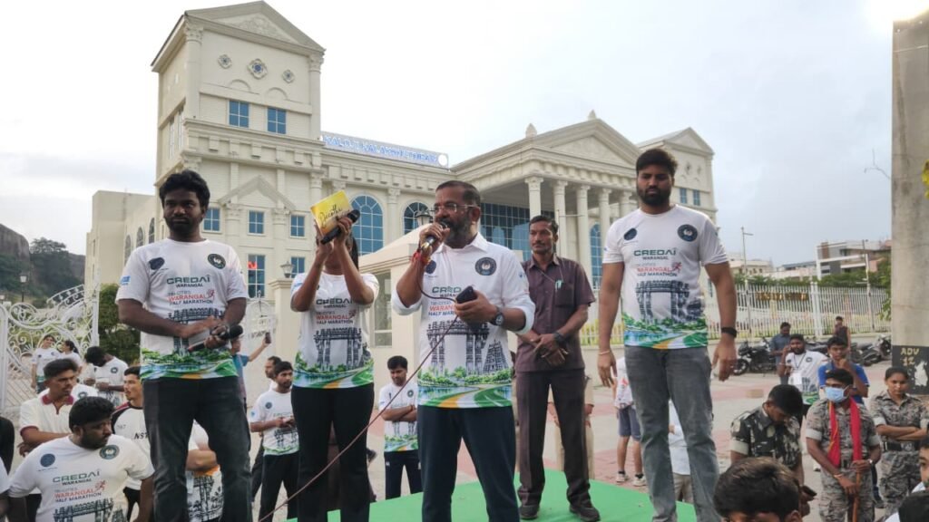 ట్రై సిటీస్ హాఫ్ మారథాన్ – ఎడిషన్ 2 | 10K రన్‌కు జెండా ఊపి ప్రారంభించిన ఎమ్మెల్యే నాయిని, GWMC కమిషనర్…