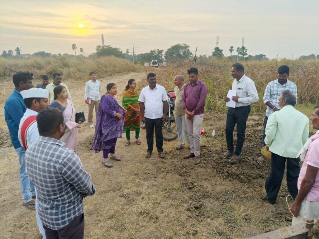 —ఉపాధి హామీ పనులను పరిశీలించిన జిల్లా కలెక్టర్ డాక్టర్ సత్య శారద….ఎల్ నినో ప్రభావం పై ప్రజలు అవగాహన కలిగి ఉండాలి…..