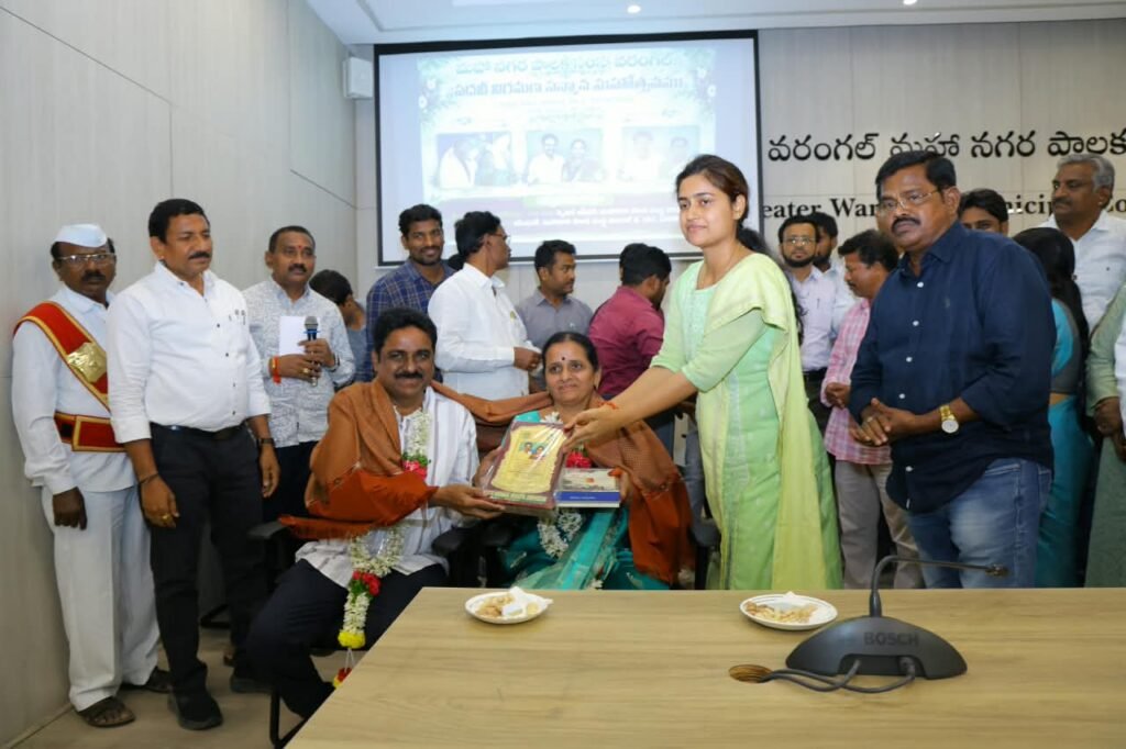 –పదవీ విరమణ ప్రతి ఉద్యోగి జీవితంలో సహజ ఘట్టం.. సేవలే చిరస్మరణీయం– –బల్దియా ప్రత్యేకాధికారి, హన్మకొండ జిల్లా కలెక్టర్ చాహత్ బాజ్‌పాయ్–