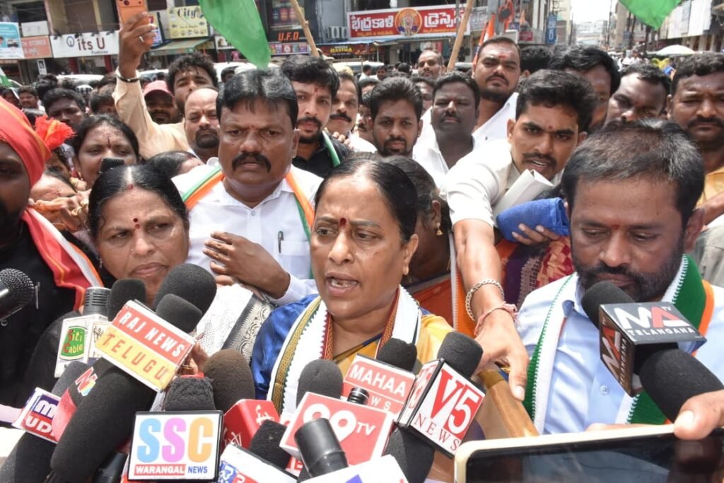 –రాహుల్ గాంధీ అరెస్టు కేంద్ర ప్రభుత్వ నిరంకుశ వైఖరికి పరాకాష్ఠం.. —మాజీ మంత్రి వరంగల్ ఎమ్మెల్యే కొండా సురేఖ..