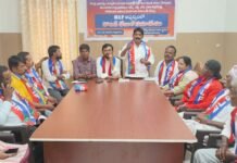 జనగణనలో బీసీ కులగణనకు ప్రత్యేక కాలమ్ చేర్చాలి: దండి వెంకట్