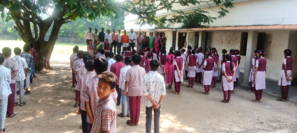 u4-WhatsApp-Image-2025-11-07-at-11.09.02_3d536f5f-1