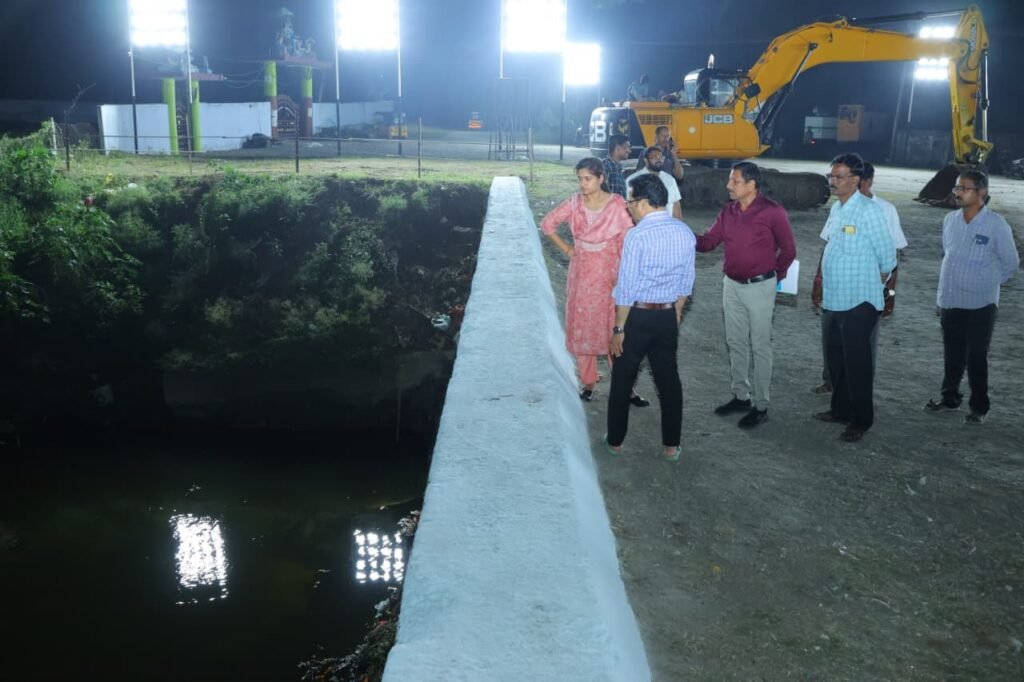 గణేష్ నిమజ్జనానికి పటిష్ఠ ఏర్పాట్లు.. -భక్తులకు ఎలాంటి ఇబ్బందులు లేకుండా చర్యలు… -బల్దియా ప్రత్యేకాధికారి, హన్మకొండ జిల్లా కలెక్టర్ చాహత్ బాజ్‌పాయ్, కమిషనర్ టి.వెంకన్న…