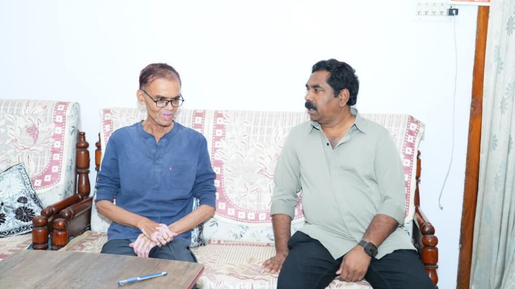 రిటైర్డ్ డీసీపీ సుదర్శన్ గౌడ్ ని పరామర్శించినఎమ్మెల్యే KR నాగరాజు …