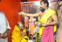 గణనాథుల చెంతకు ఎమ్మెల్యే నాయిని.. పలు గణేష్ మండపాల్లో ప్రత్యేక పూజలు.