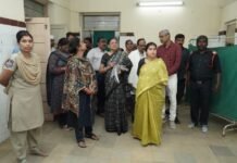 –ప్రజలకు మెరుగైన వైద్య సేవలు అందించాలి…ఎంజీఎం ఆసుపత్రిని సందర్శించిన వైద్య ఆరోగ్యశాఖ ముఖ్య కార్యదర్శి క్రిస్టినా జె. చోంగ్తూ…