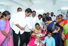 పోషణ మాసంతో ఆరోగ్యవంతమైన సమాజ నిర్మాణం.. -అంగన్వాడీ కేంద్రాల ద్వారా చిన్నారులు, మహిళలకు మెరుగైన పోషకాహారం అందించాలి: ఎమ్మెల్యే కేఆర్ నాగరాజు …..